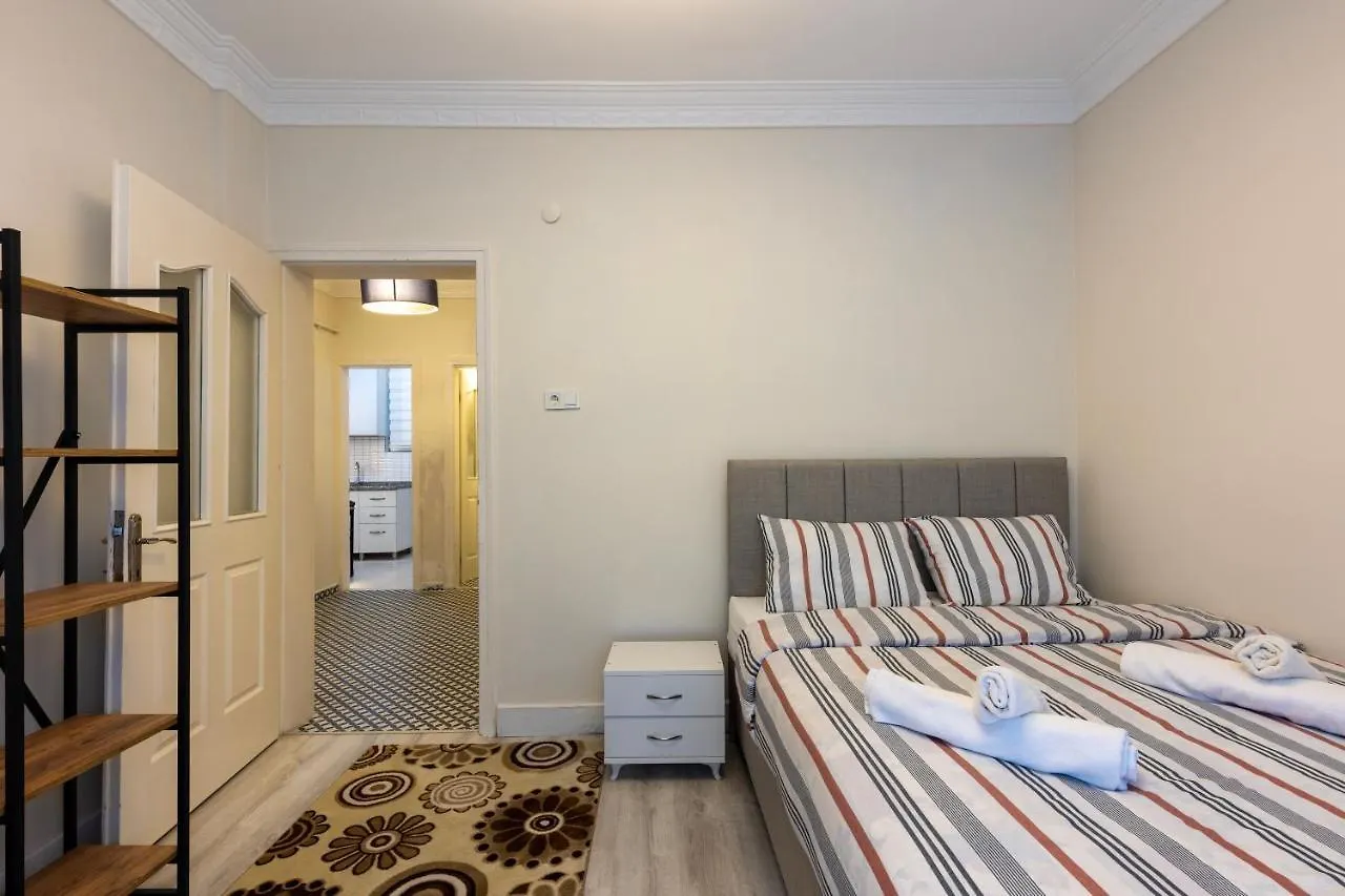 In The Centre Of Taksim And Galataport 3 Bedrooms In Apartment 이스탄불