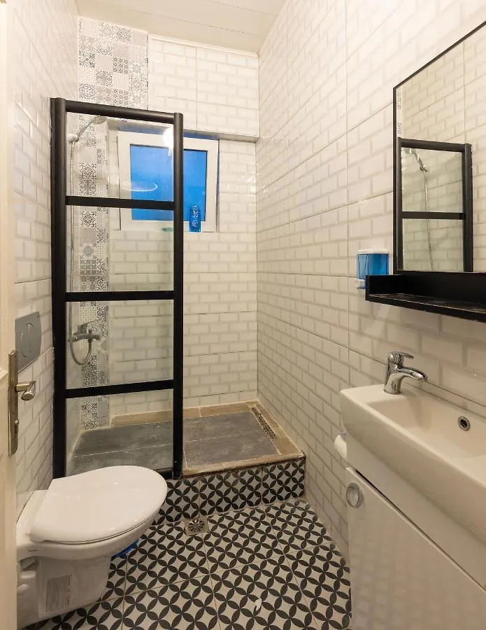In The Centre Of Taksim And Galataport 3 Bedrooms In Apartment Istanbul